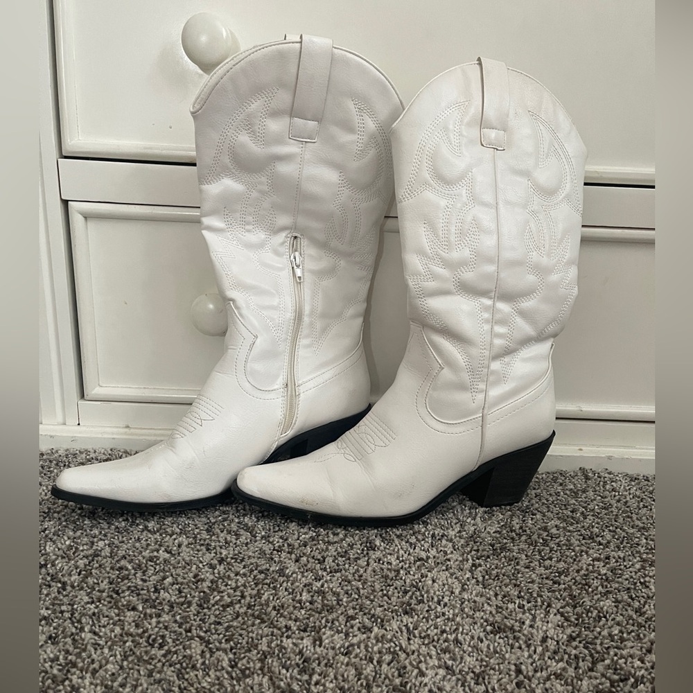 White cowboy boots